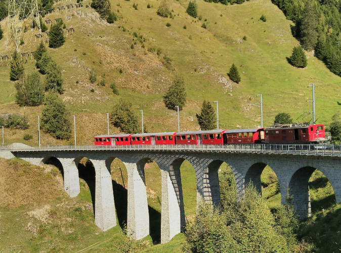 0020_Schweiz-FOLok FO Wagen
